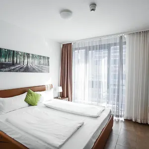 Bayer's Boardinghouse Und Aparthotel München